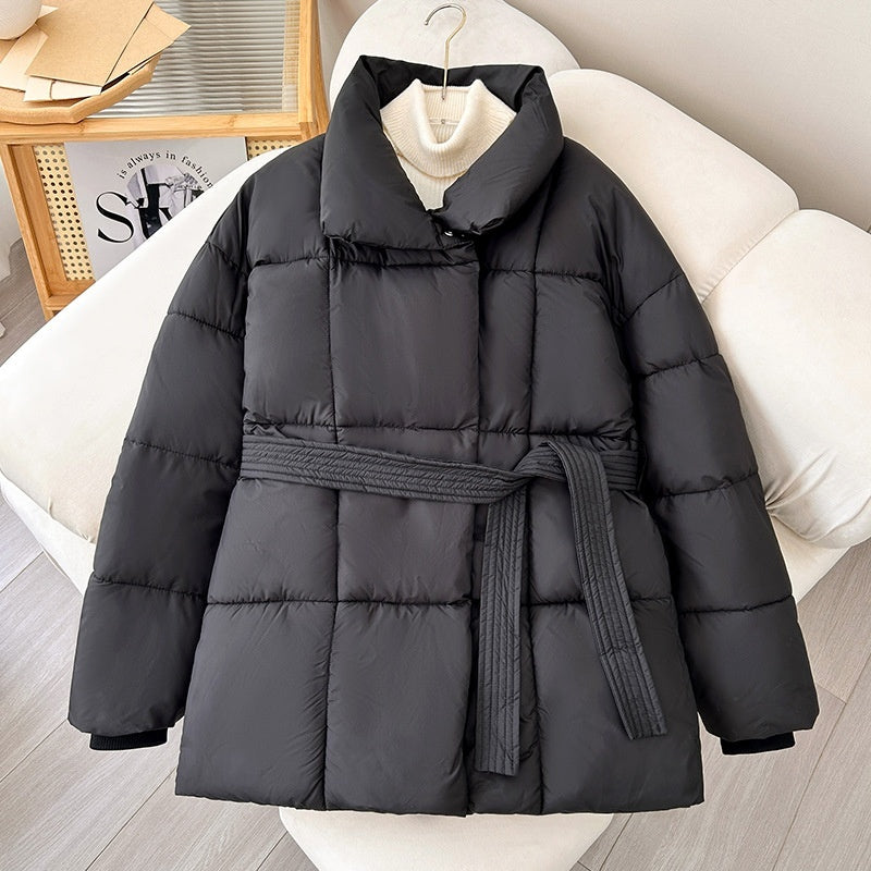 Manteau Hivral à Carreaux – Ceinture & Chaleur Élégante